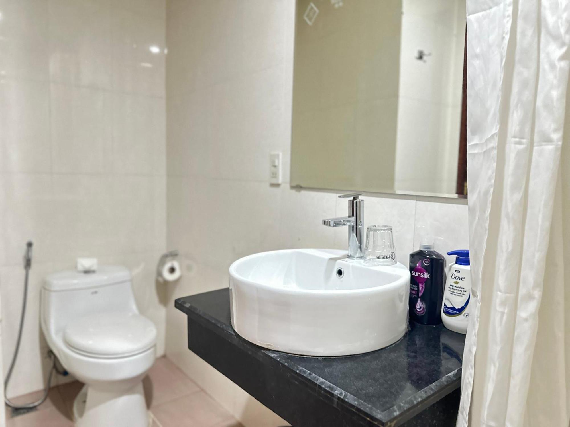 הו צ'י מין סיטי Ruby Star Hotel- Near Ben Thanh Market מראה חיצוני תמונה