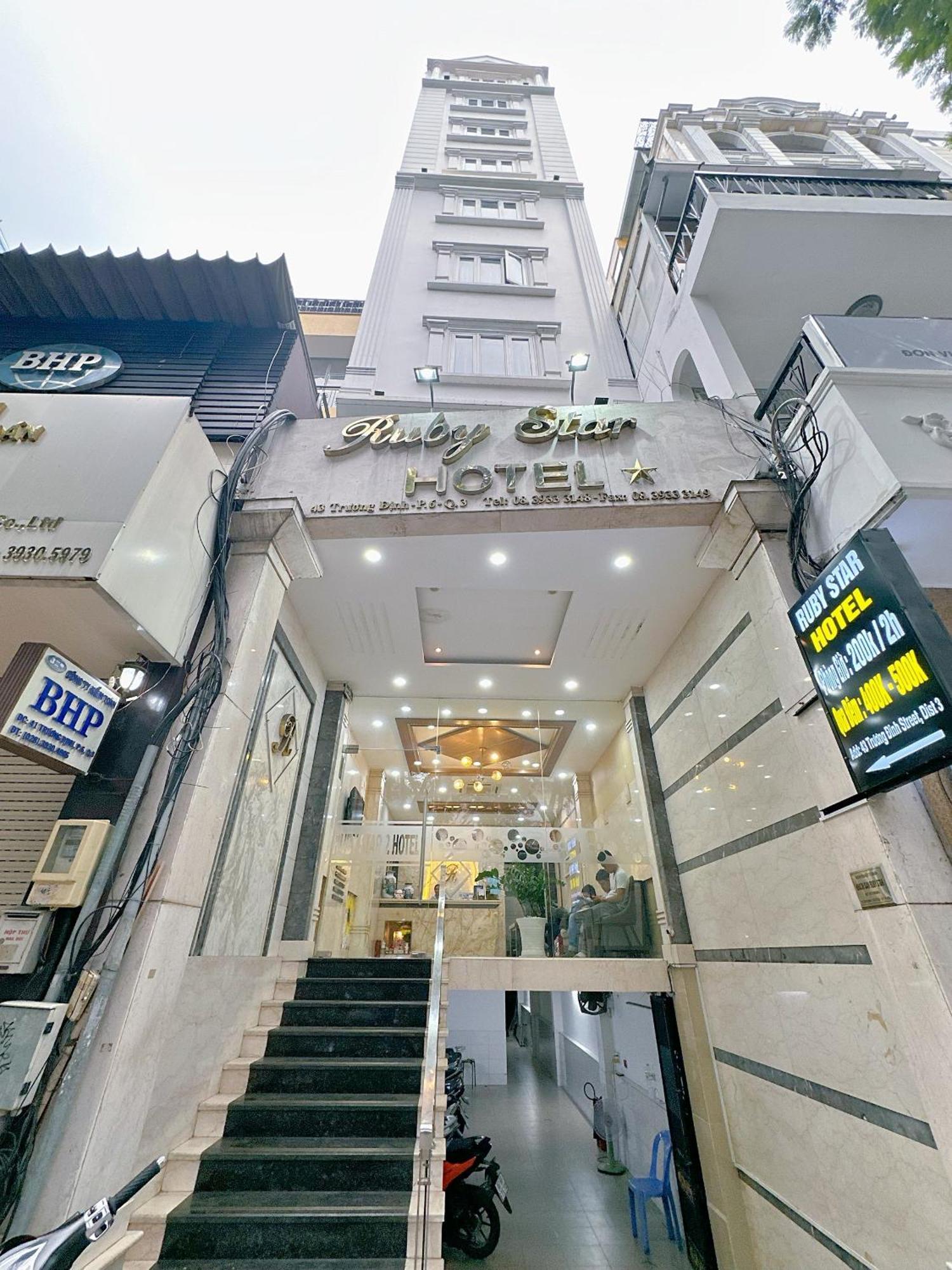 הו צ'י מין סיטי Ruby Star Hotel- Near Ben Thanh Market מראה חיצוני תמונה