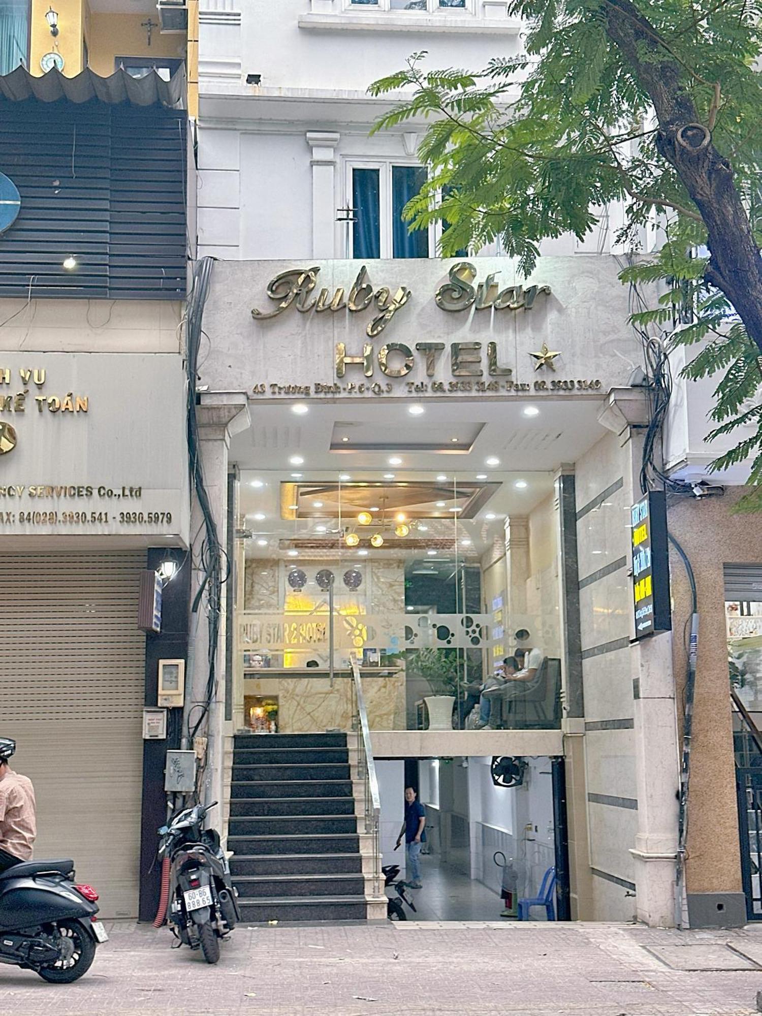 הו צ'י מין סיטי Ruby Star Hotel- Near Ben Thanh Market מראה חיצוני תמונה